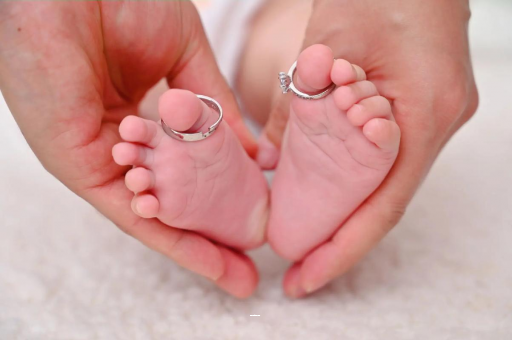 平凉宝宝肚脐凸起怎么回事 平凉宝宝肚脐凸起怎么回事